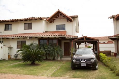 Hermosa Casa En Condominio Cerrado