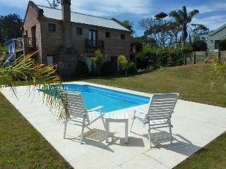 Excelente Ubicación, Entre El Centro Y Montoya, 3 Dorm, 2 Baños, Toilette, Dep De Serv, Pileta