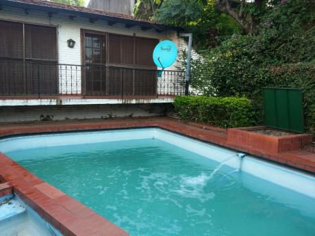 Chalet Con Piscina Amoblado En Manora