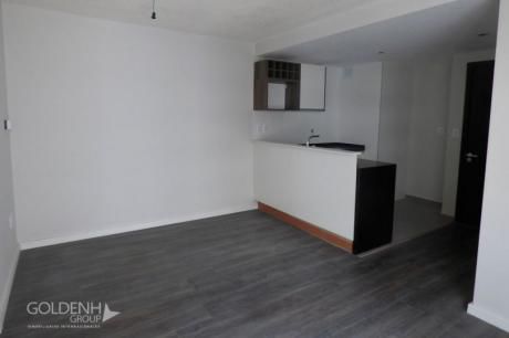 Departamentos De Un Dormitorio En Edificio Premium A Metros Del Mar.