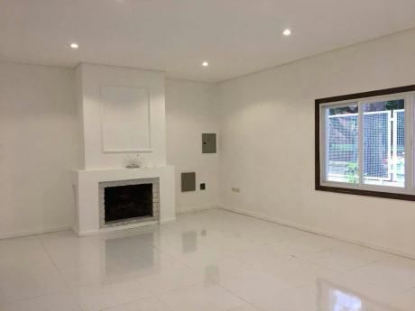 Hermosa Casa En B° Recoleta !