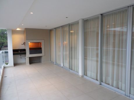 Departamento De Tres Dormitorios En Suite En Barrio Villa Morra