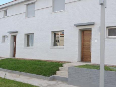 Duplex A Estrenar!! 3 Dormitorios En Ciudad De La Costa