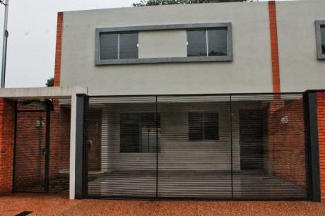 Duplex En Lambare