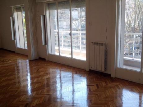 Alquiler Apartamento 3 Dormitorios Pocitos