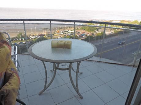 Rambla Malvin. Vista! Balcón, Living Comedor, 3 Dorms, 2 Baños(suite).alq.gge.