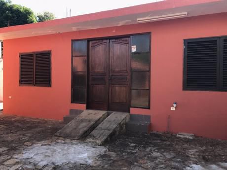 Casa En Excelente Ubicación