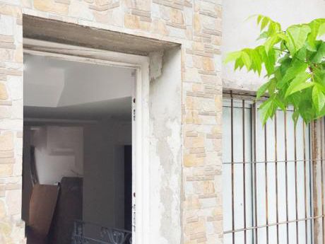 Aguada Tipo Casita. 100mts2 A Estrenar.2 Dor En Dos Plantas. Sin Gc. Patio.