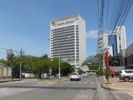 Propiedad Zona Aviadores Del Chaco/sheraton/paseo La Galeria