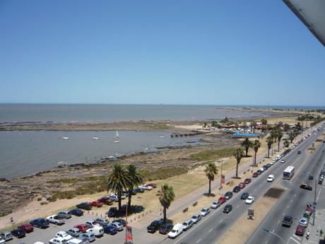 Rambla Y 21 De Setiembre