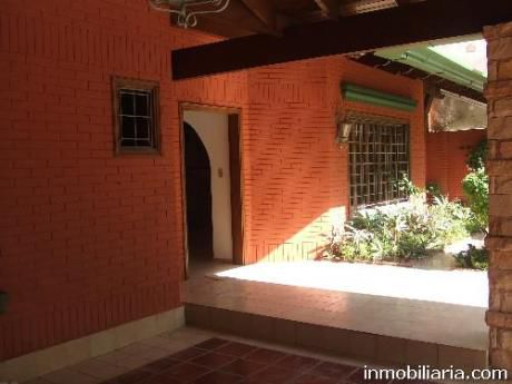Vivienda En Zona Del Shopping Del Sol