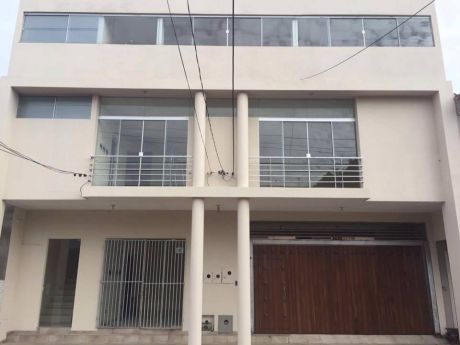 Edificio Excelente Para Oficinas.