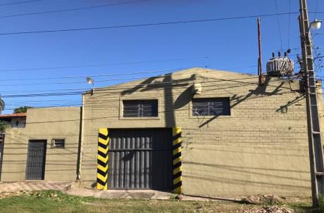 Alquilo DepÓsito Zona Madame Lynch, Excelente UbicaciÓn.