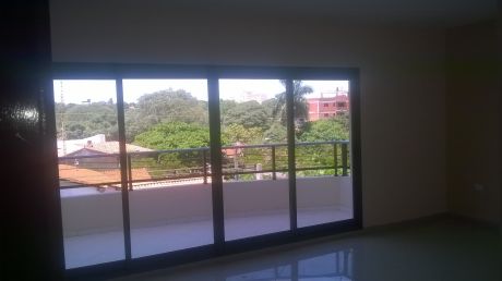 Lujoso Departamento Amoblado En Edificio Analia Iii
