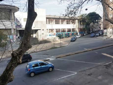 Oportunidad! Excelente Ubicación En Zona De Servicios Y Centros De Estudios