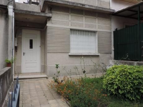 *** Reservado*** Casa Al Frente !!