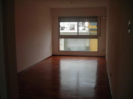 Apartamento Cordon 1 Dormitorio Vazquez Y Mercedes