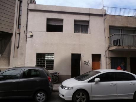 Ref 1839, Amplia Casa En PadrÓn Único A Mts De 18 De Julio