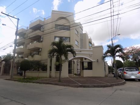 Barrio Las Palmas, Edif. Las Palmas