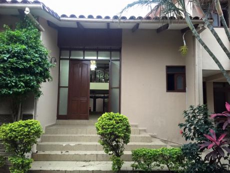 Residencia Ala Venta