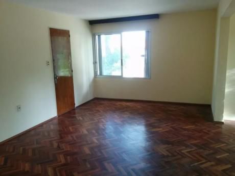 Excelente En Malvin Blixen Prox Santana 75 Mts Gc Bajos!