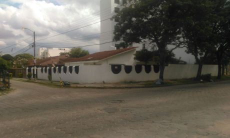 En Alquiler, Amplia Casa Para Oficina - B. Urbari!!