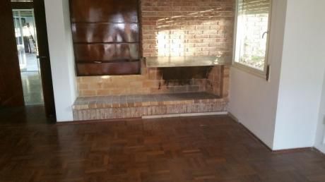 Alquiler Excelente Residencia De 5 Dormit.
