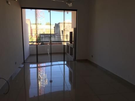 Dpto 1 Dorm. Finas Terminaciones. Las Mercedes Gs. 3.500.000 Exp Iva Incluidos