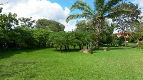 En Venta Terreno En El Cond. Arelis Urubo