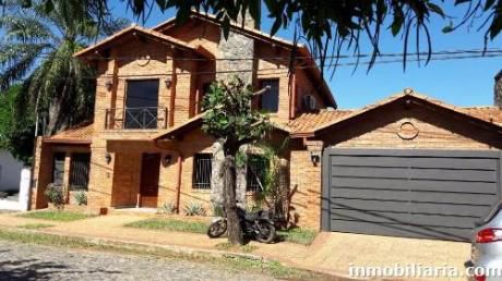 Alquiler De Casa En Asuncion 4 Dorm- 2 BaÑos