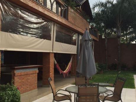 Residencia En B° San Cristobal Con 4 Suites Totalmente Amoblado Y Equipado (467)
