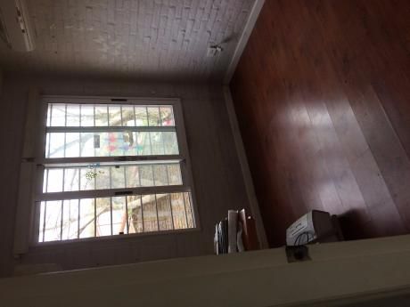 Excelente Construcción Y Ubicación En La Costa De Oro