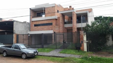 Vendo Casa De 5 Niveles ( Bo.mburucuya )