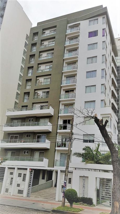 En Venta Acogedor, Departamento De 3 Dorm + 1 Garaje