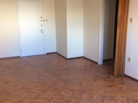 Hermoso Apartamento En Cordón Sur