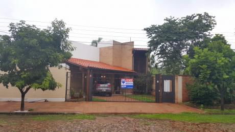 Hermosa Casa En Luque, A Una Cuadra De América