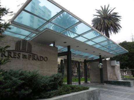 Precioso Apto. En Torres Del Prado, 1 Dormitorio