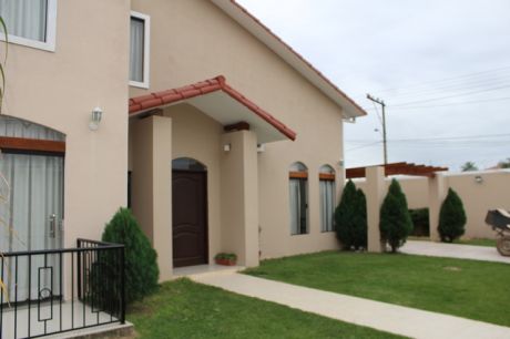 Hermosa Casa En Venta