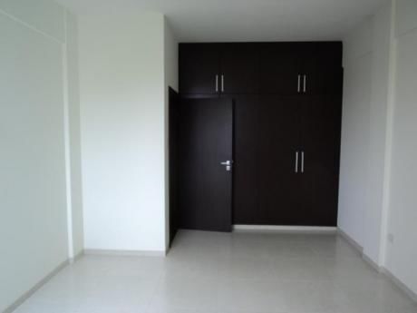 Departamento De 2 Dormitorios En Alquiler Udabol
