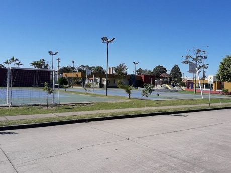 Casa En Venta En Condominio Zona Norte Km9