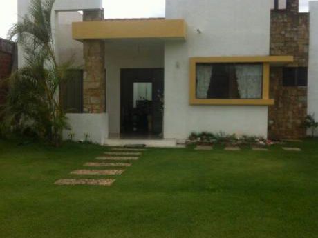 Hermosa Casa