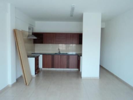 Departamento En Alquiler De 2 Dormitorios.
