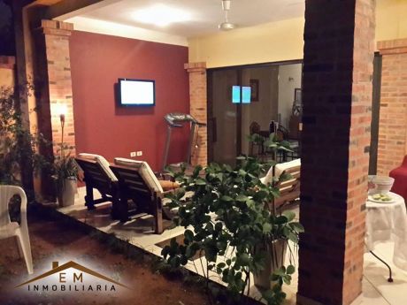 Vendo Casa En Lambare