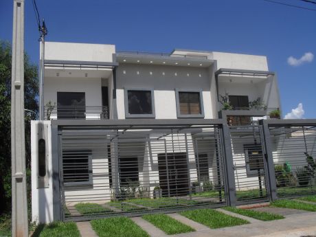 Vendo Duplex Zona Pinedo