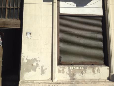 Local Comercial Con Vivienda Sobre Pagola