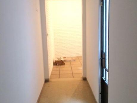 Muy Amplio Apartamento Con Patios En Excelente Ubicación
