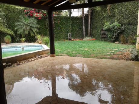 Alquilo Casa En Manora 3 Dormitorios-piscina