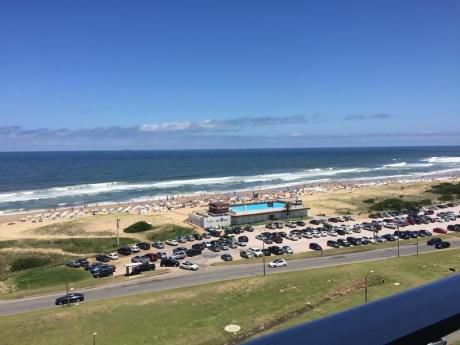 Apartamentos En Playa Brava