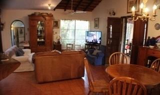 Casa Totalmente Amoblada En Barrio Los Mangales