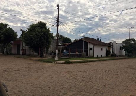 Vendo Casa En San Lorenzo, En Esquina, En El Barrio Santa Maria!!